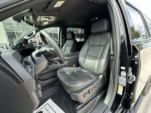 Certified 2025 Chevrolet Tahoe RST w/ Comfort Package AWD/4WD image 19