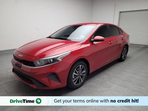 Used 2023 Kia Forte LXS w/ LXS Technology Package image 1