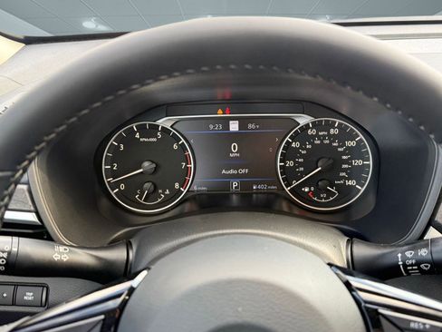 New 2025 Nissan Altima 2.5 SV w/ SV Premium Package image 19