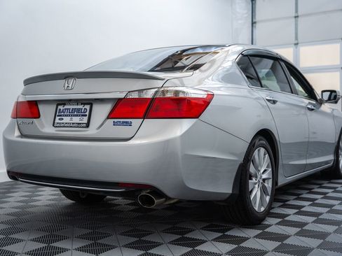 Used 2015 Honda Accord EX image 5