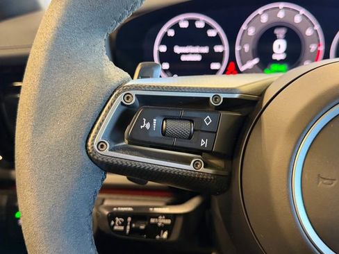 Used 2025 Porsche Panamera Turbo S image 29
