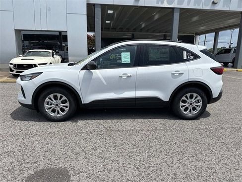 New 2025 Ford Escape Active image 8