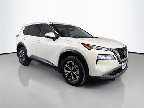 Used 2021 Nissan Rogue SV FWD image 4