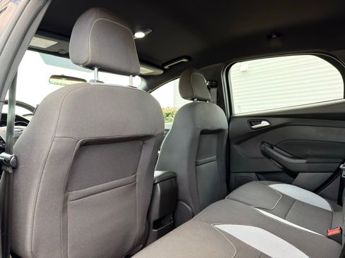 Used 2018 Ford Focus ST FWD image 26