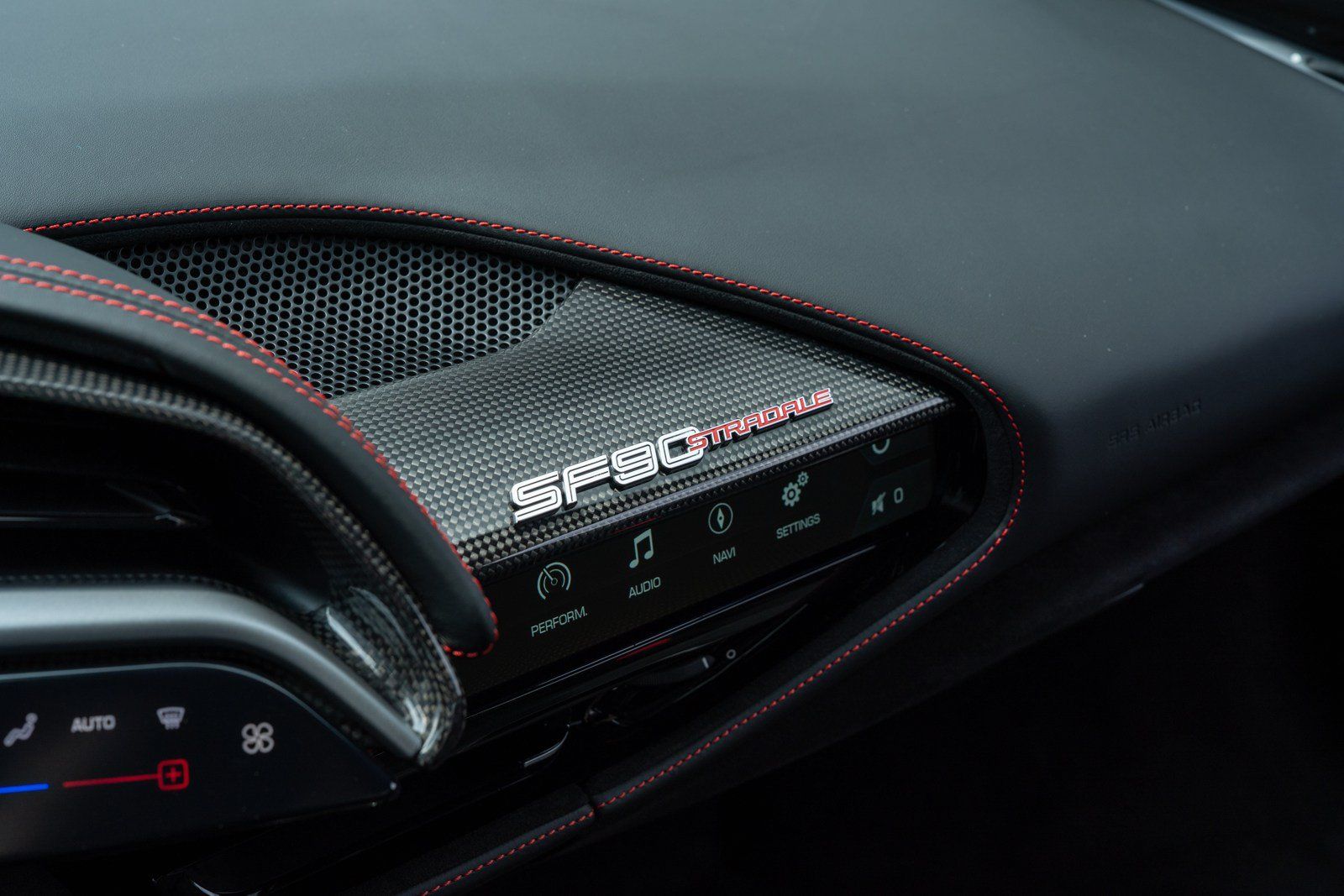 Used 2022 Ferrari SF90 Stradale AWD/4WD image 42