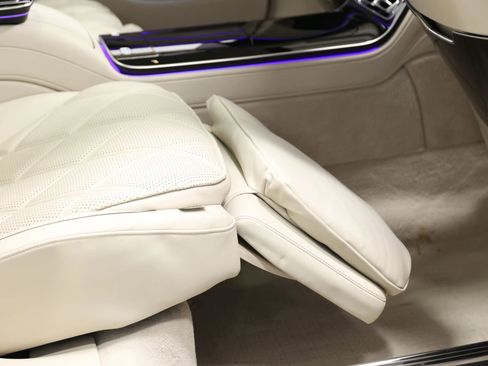 Used 2022 Mercedes-Benz Maybach S 580 4MATIC image 91