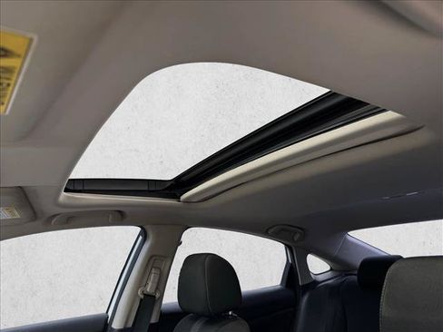 Used 2016 Honda Civic EX image 10