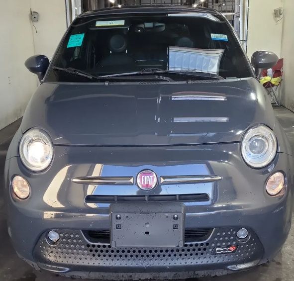 Used 2018 FIAT 500 e FWD image 2