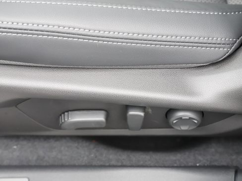 New 2026 Subaru Outback Touring image 17