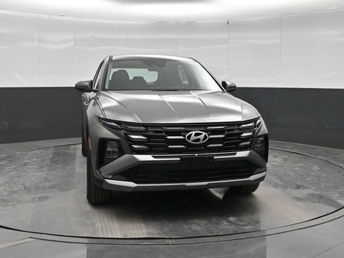 New 2026 Hyundai Tucson SE AWD/4WD image 2