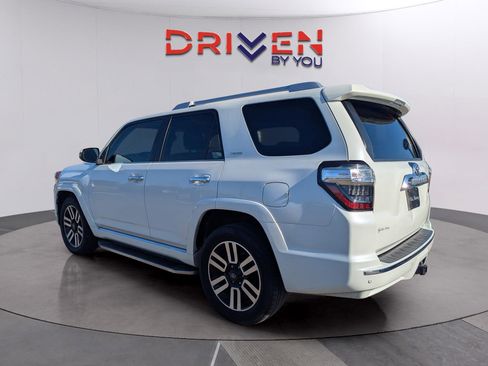 Used 2018 Toyota 4Runner Limited image 3