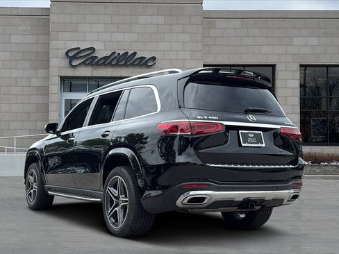 Used 2023 Mercedes-Benz GLS 450 4MATIC image 4