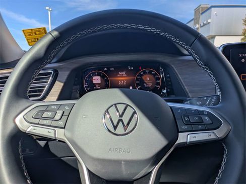 New 2026 Volkswagen Atlas SEL image 32