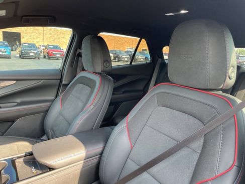 Used 2024 Chevrolet Blazer EV RS AWD/4WD image 20