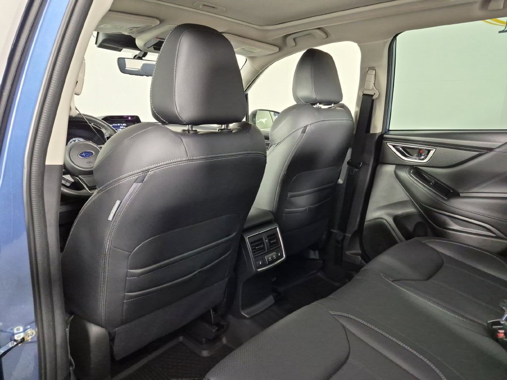 Used 2023 Subaru Forester Touring AWD/4WD image 33