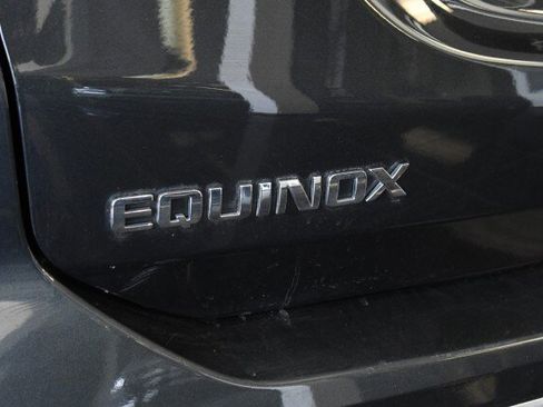 Used 2019 Chevrolet Equinox LT AWD/4WD image 13