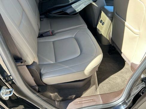 Used 2016 GMC Canyon SLT AWD/4WD image 6