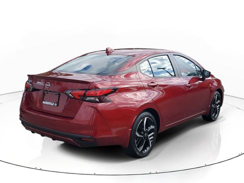 New 2025 Nissan Versa SR w/ Trunk Package image 2