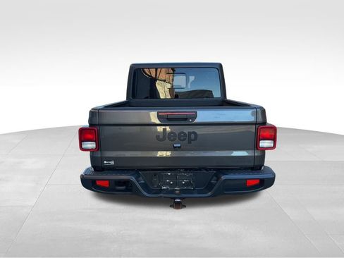Used 2020 Jeep Gladiator Sport w/ Quick Order Package 24S AWD/4WD image 4