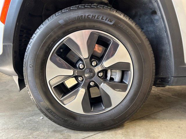 Used 2023 Jeep Grand Cherokee 4WD 4xe image 10