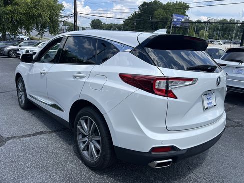 Certified 2023 Acura RDX FWD w/ Technology Package image 3