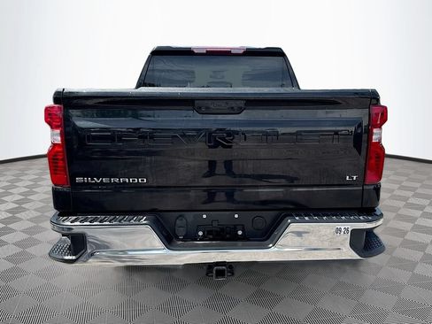 Used 2023 Chevrolet Silverado 1500 LT w/ Protection Package AWD/4WD image 7