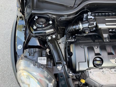 Used 2013 MINI Cooper Roadster FWD image 40