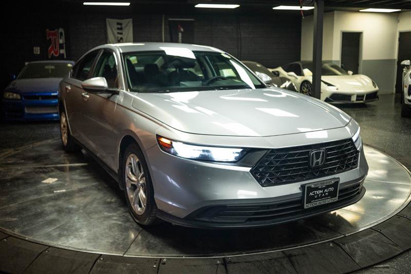 Used 2023 Honda Accord LX image 5