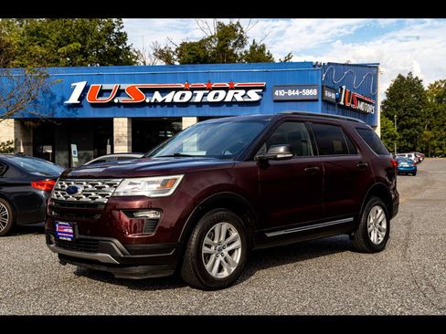 Used 2018 Ford Explorer XLT w/ Equipment Group 202A AWD/4WD image 1