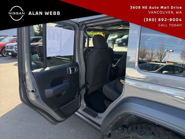Used 2023 Jeep Wrangler Unlimited w/ Cold Weather Group AWD/4WD image 26