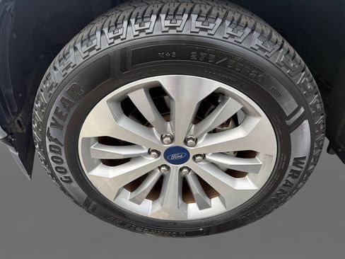Used 2018 Ford F150 XL w/ Equipment Group 101A Mid RWD image 14