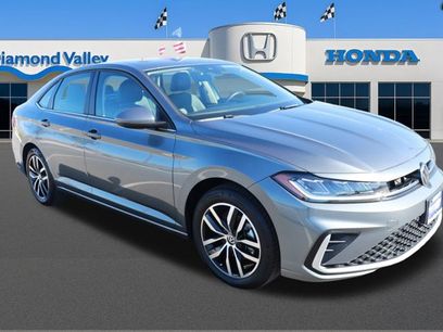 Used 2025 Volkswagen Jetta SE