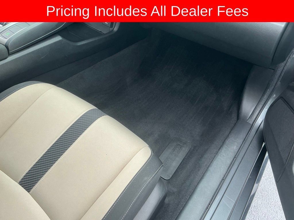 Used 2018 Honda Civic Sport image 20
