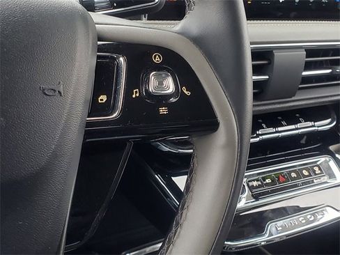 Certified 2023 Lincoln Corsair FWD w/ Equipment Group 101A image 16