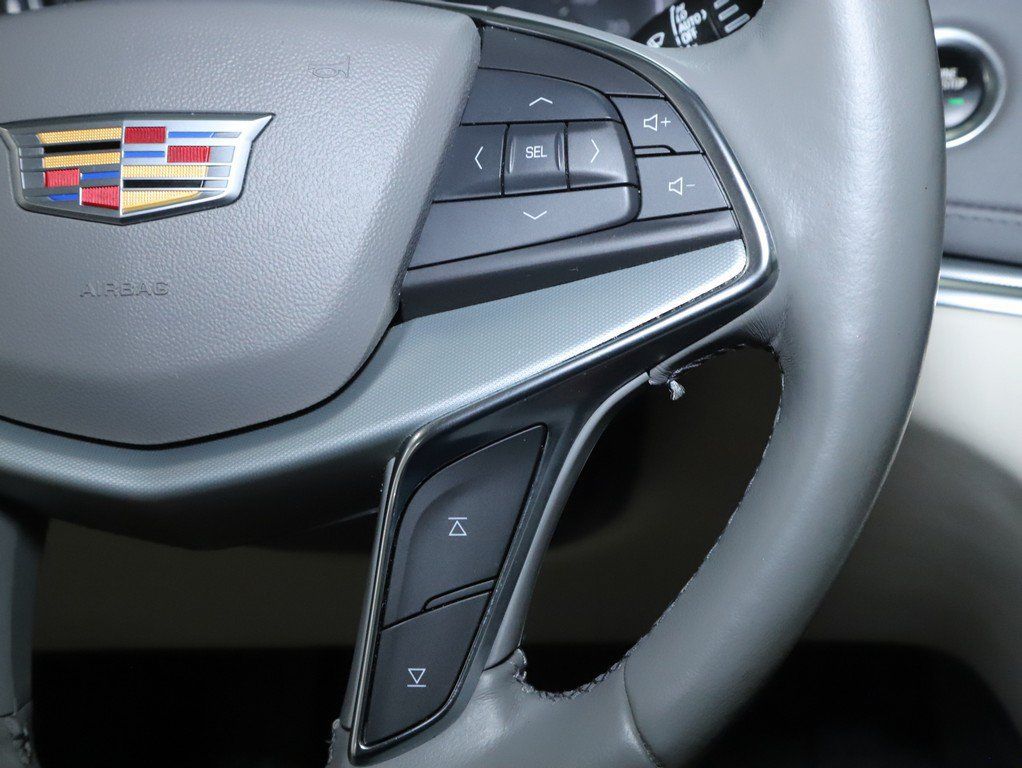 Used 2022 Cadillac XT5 Premium Luxury AWD/4WD image 26