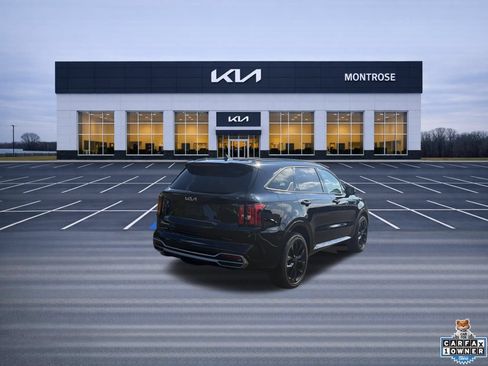 Certified 2023 Kia Sorento SX FWD image 6