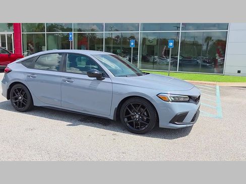 Used 2023 Honda Civic Sport image 37