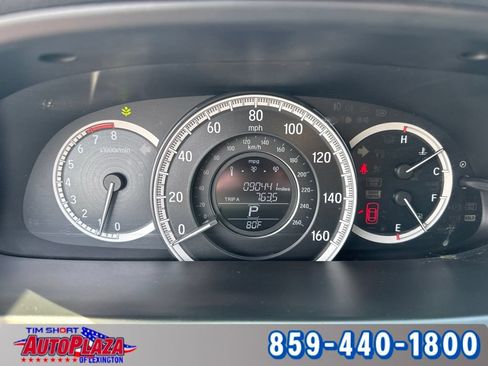 Used 2017 Honda Accord EX-L image 4