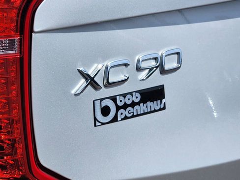 Used 2021 Volvo XC90 T6 Momentum w/ Climate Package image 30