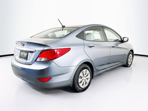 Used 2017 Hyundai Accent SE image 9