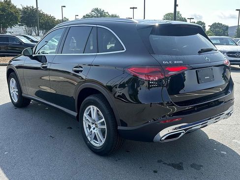 Certified 2025 Mercedes-Benz GLC 300 4MATIC image 3