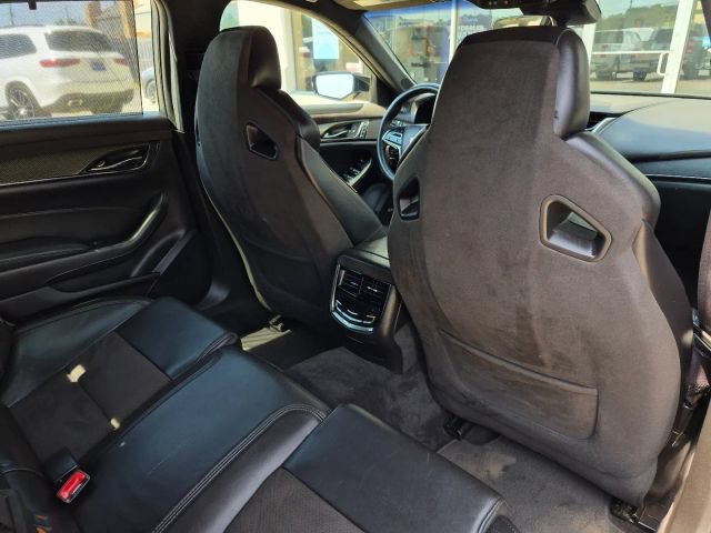 Used 2016 Cadillac CTS V w/ Luxury Package RWD image 18