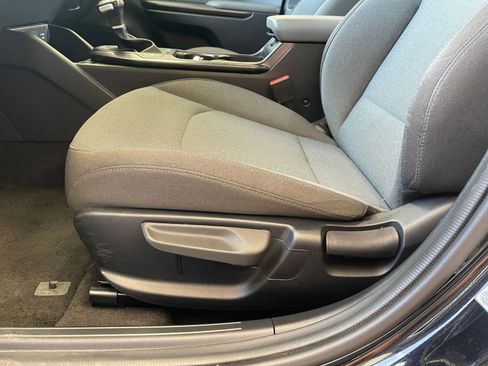 Used 2025 Kia K4 LXS image 22