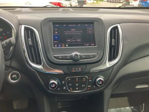 Used 2022 Chevrolet Equinox LT image 20