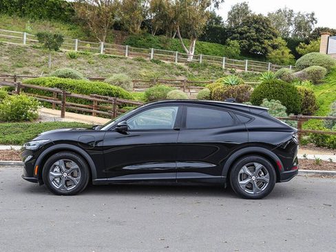 Used 2023 Ford Mustang Mach-E Select image 4