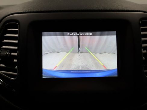 Used 2019 Jeep Compass Latitude w/ Popular Equipment Group image 29