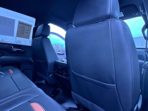 Used 2024 GMC Sierra 2500 AT4 w/ AT4 Preferred Package image 36