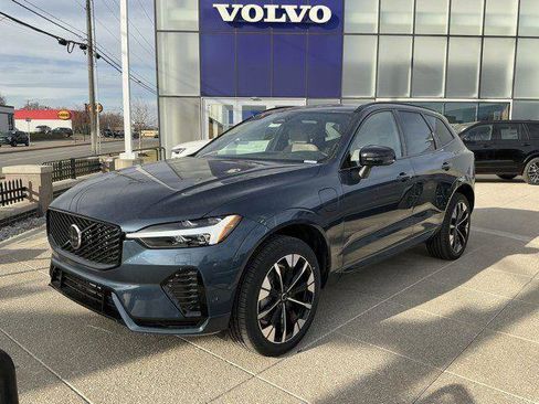New 2026 Volvo XC60 T8 Plus w/ Protection Package Premier AWD/4WD image 2