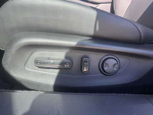 Used 2025 Honda Accord Sport image 12