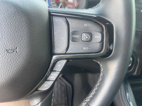 Used 2022 RAM 1500 Limited w/ Body Color Bumper Group image 25